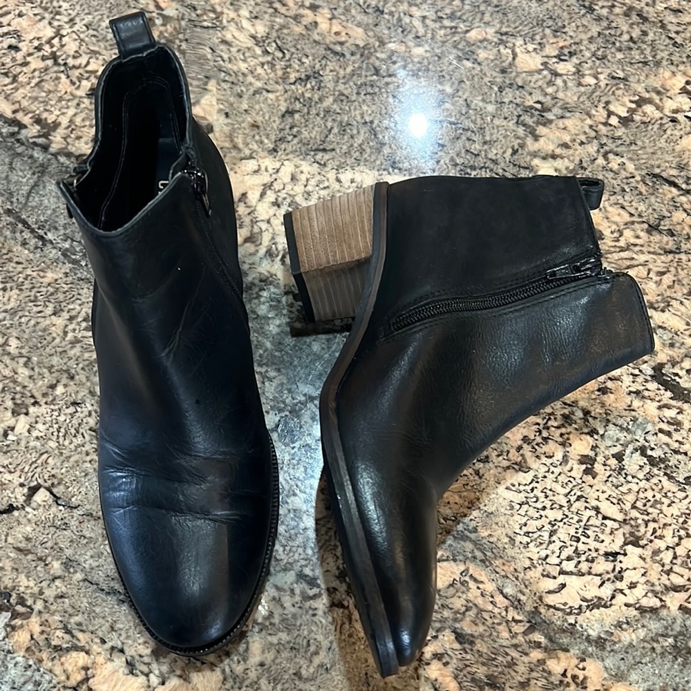 CREVO Boots